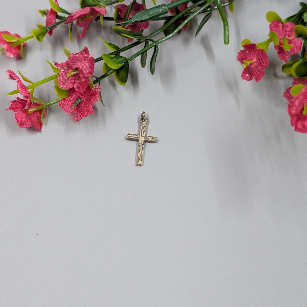 Vintage Gold Filled Signed Sun Burst Design Cross Pendant